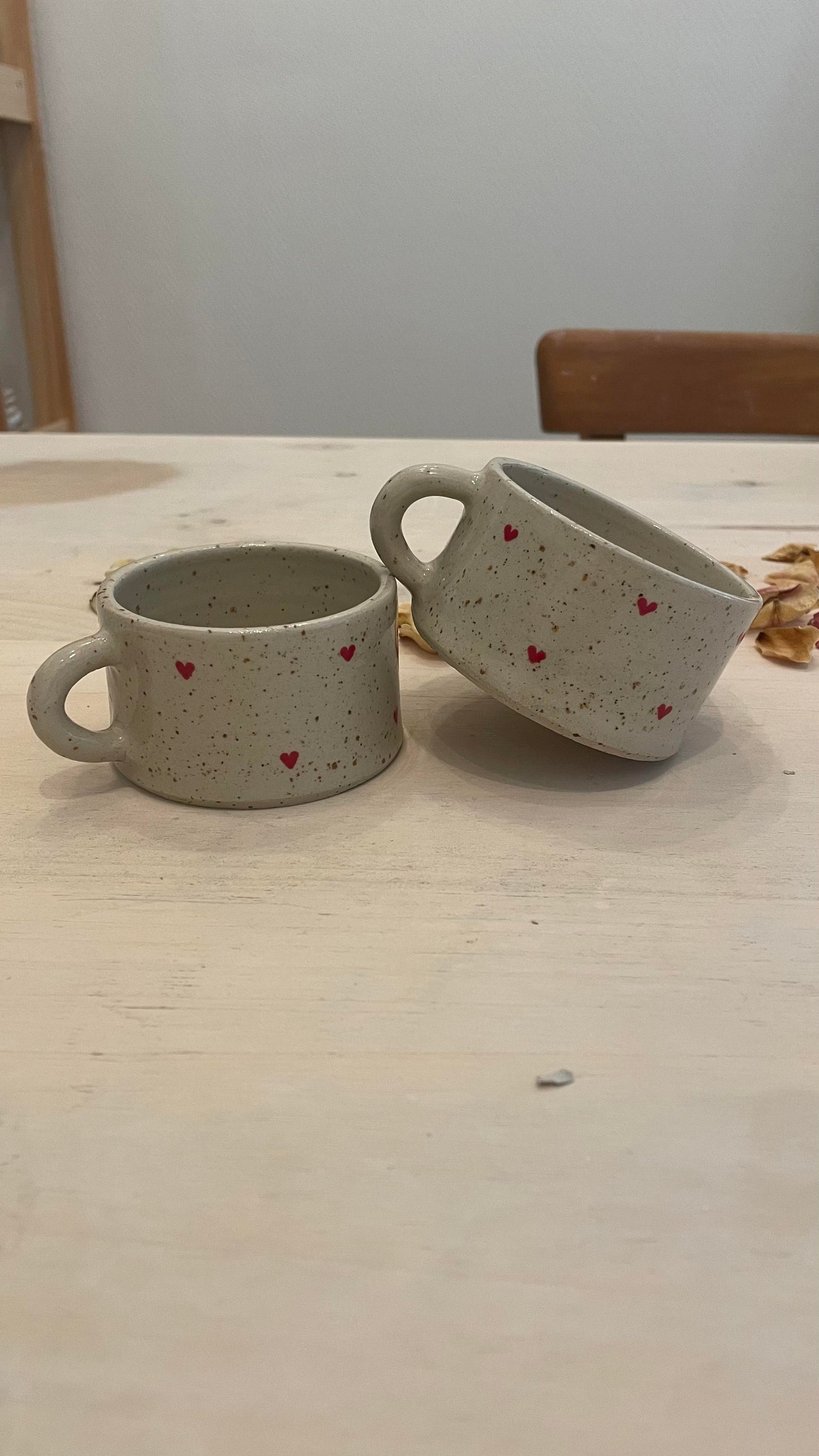 TASSE PETITS COEURS À ANSE